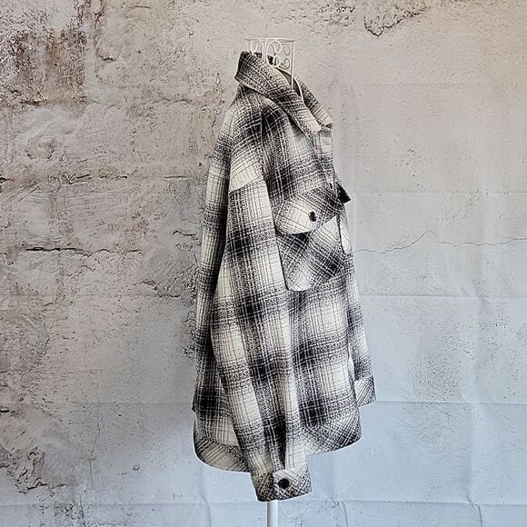 Boston Traders Plaid Black and White Women's  Shirt Jacket Size L - Picture 5 of 10